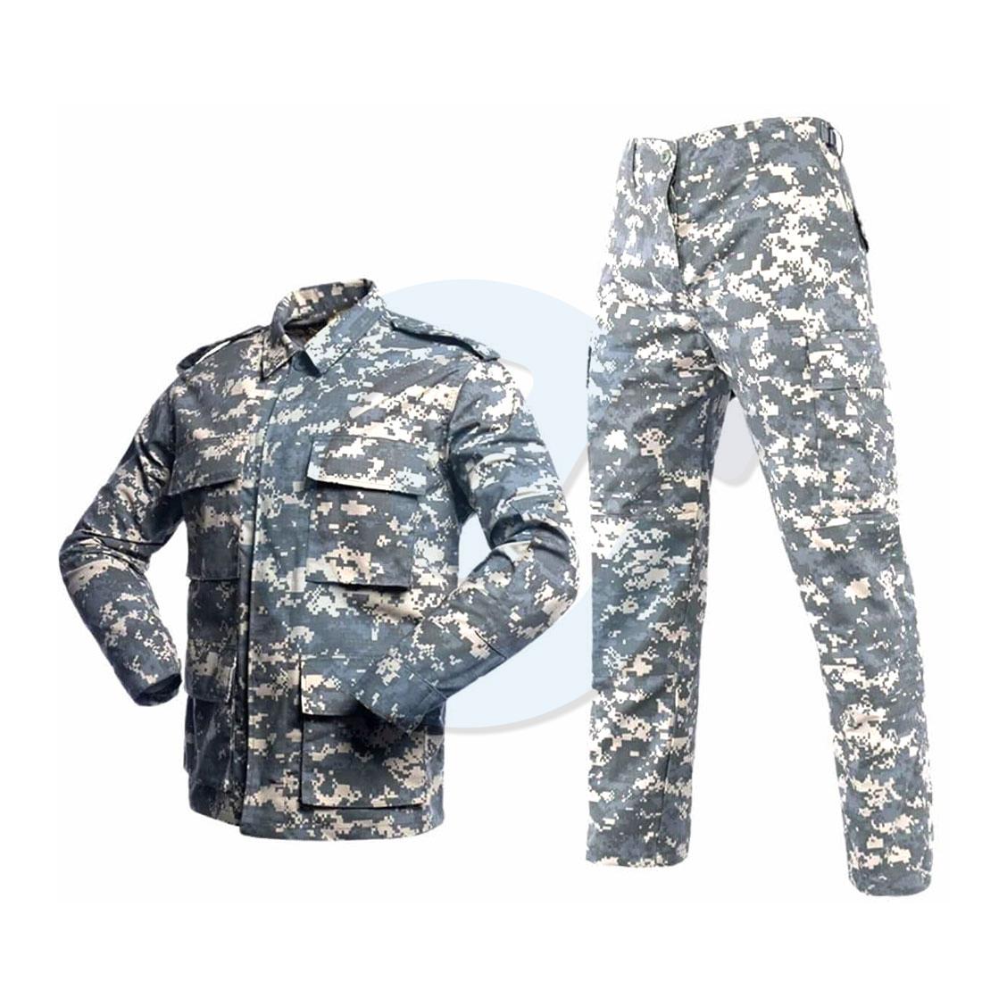 3 Camouflage Uniform in Light Grey