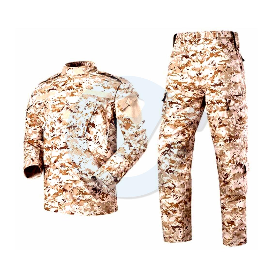 4 Camouflage Uniform in light Yellowish